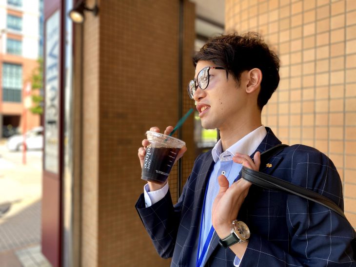 新名か、新名以外か