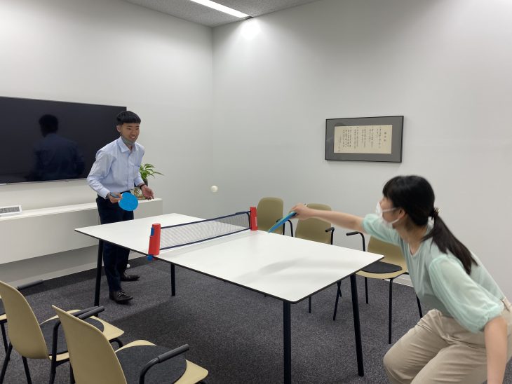 お昼休みでも卓球できます！